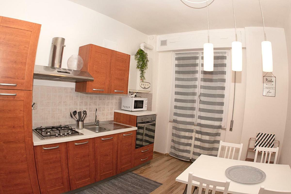 Casalou' Apartment ซาร์ซานา ภายนอก รูปภาพ