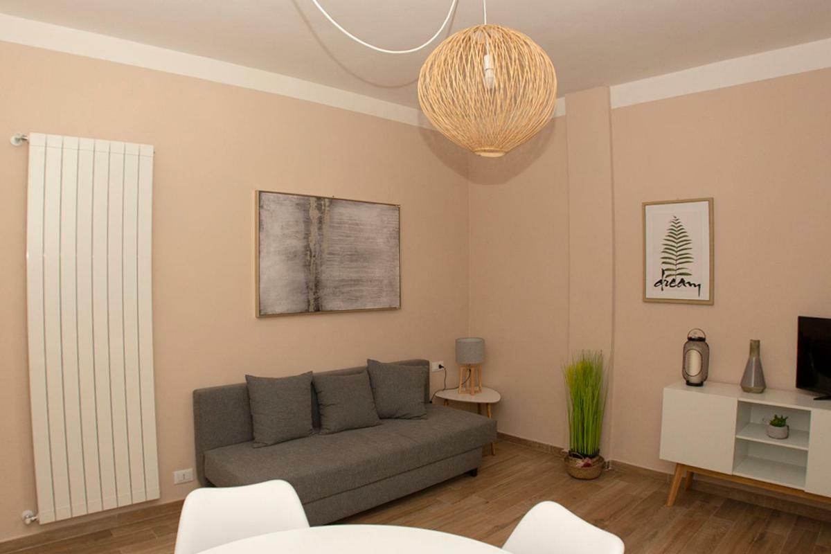 Casalou' Apartment ซาร์ซานา ภายนอก รูปภาพ